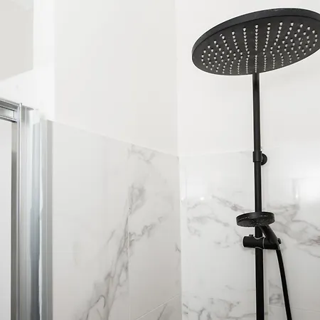 Apartment 2mn Monaco - Deux Pieces - Cv *